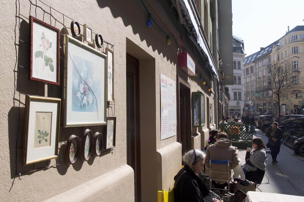 Operastreet City Center Santorin Vienna Exterior photo
